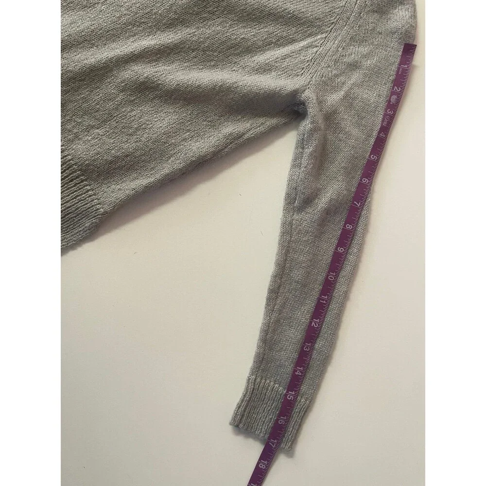 Gap Kids Light Gray Knit Lightweight Cardigan Size S